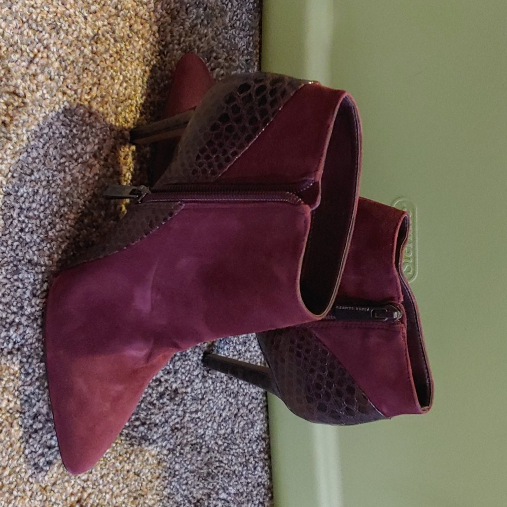 Maroon Heels